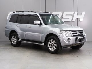 Mitsubishi Pajero IV Рестайлинг 1