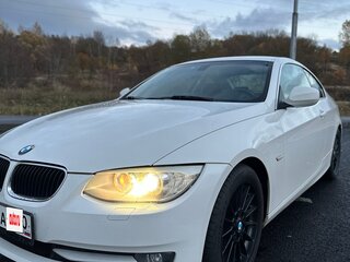 2011 BMW 3 серии 320i V (E90/E91/E92/E93) Рестайлинг, белый, 1320000 рублей, вид 1