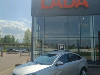 2026 Lada (ВАЗ) Vesta I Рестайлинг (NG), серебристый, 1705000 рублей, вид 1