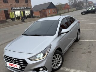 2018 Hyundai Solaris II, серебристый, 1400000 рублей, вид 1
