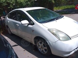2011 Toyota Prius JDM II Рестайлинг (XW20), белый, 500000 рублей, вид 1