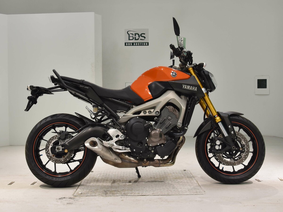 Yamaha MT-09 (FZ-09)