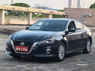 2022 Nissan Altima VI (L34), чёрный, 1250000 рублей, вид 1