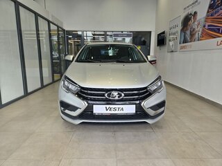 2025 Lada (ВАЗ) Vesta I Рестайлинг (NG), серебристый, 1805000 рублей, вид 2