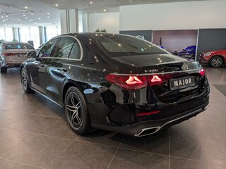 2025 Mercedes-Benz E-Класс 300 VI (W214, S214), чёрный, 8800000 рублей, вид 2