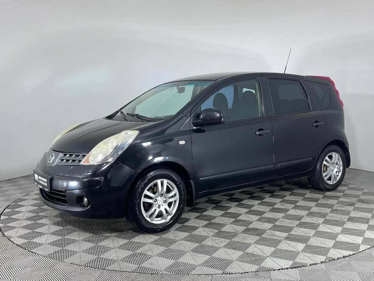 Nissan Note I