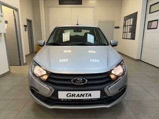 2026 Lada (ВАЗ) Granta I Рестайлинг, серебристый, 1238000 рублей, вид 2