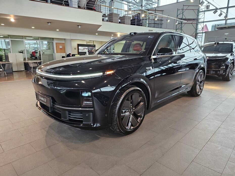 Li Auto (Lixiang) L7 52.3 kWh I Рестайлинг