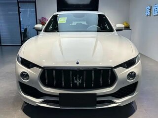 2023 Maserati Levante GT Hybrid I Рестайлинг, белый, 10500000 рублей, вид 1