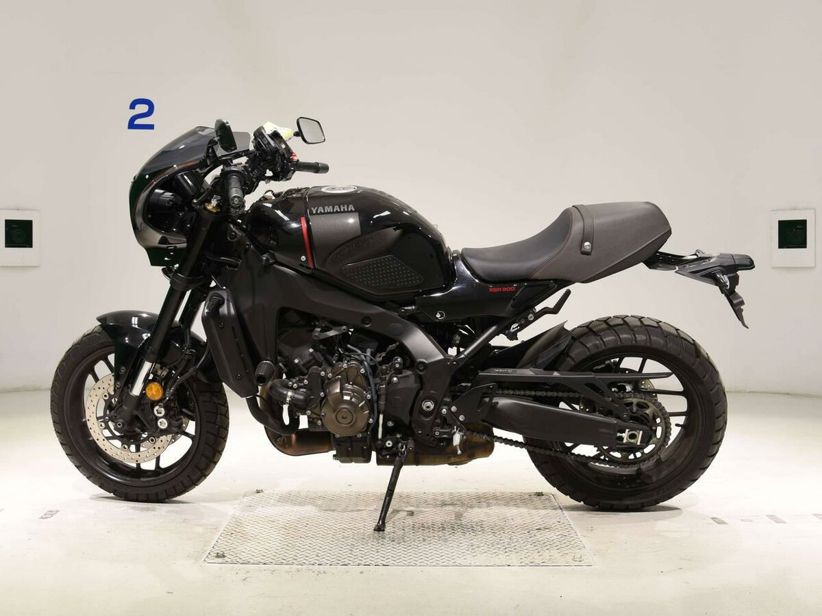 Yamaha XSR900