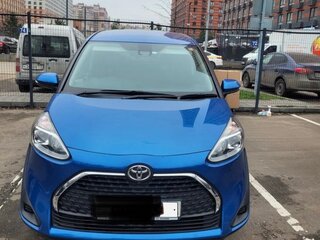 2017 Toyota Sienta II, синий, 1090000 рублей, вид 2