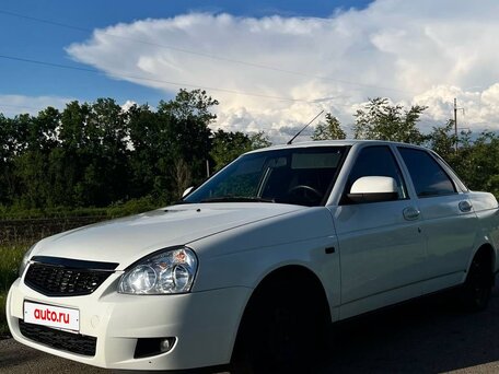 2014 Lada (ВАЗ) Priora I Рестайлинг, белый, 450000 рублей, вид 1