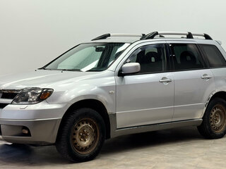 Mitsubishi Outlander I