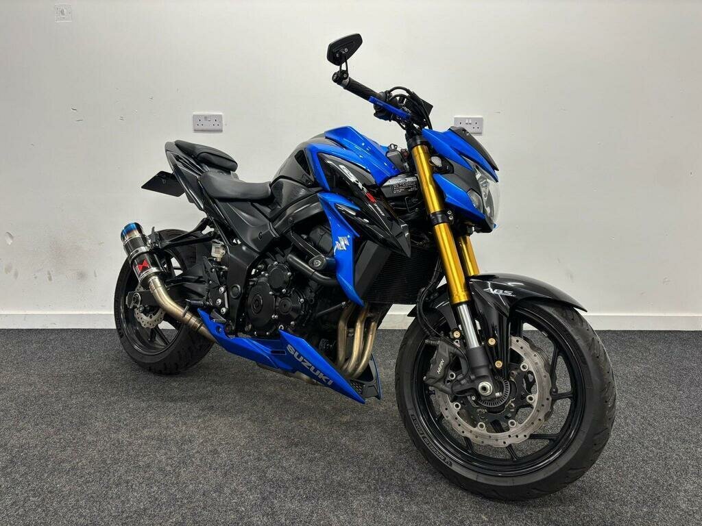 Suzuki GSX-S 750