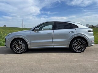2023 Porsche Cayenne Turbo Coupé III, серебристый, 12963000 рублей, вид 1