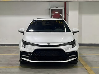 2023 Toyota Corolla Sporty XII (E210) Рестайлинг, белый, 1535000 рублей, вид 2