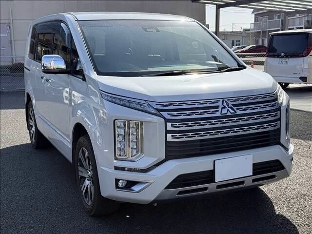 Mitsubishi Delica D:5 I Рестайлинг