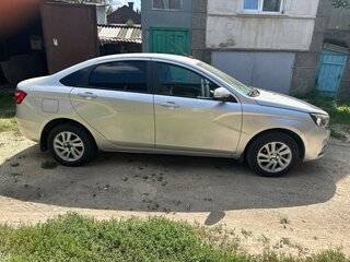 2021 Lada (ВАЗ) Vesta I, серебристый, 1100000 рублей, вид 3