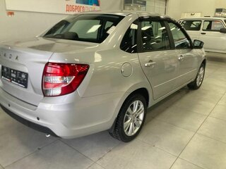 2026 Lada (ВАЗ) Granta I Рестайлинг, серебристый, 1238000 рублей, вид 4