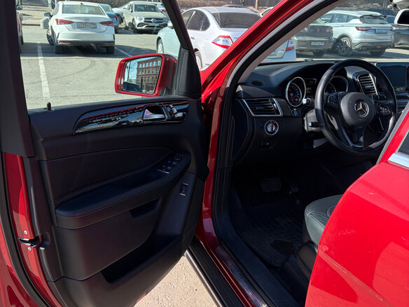 2015 Mercedes-Benz GLE 250 d I (W166), красный, 3480000 рублей - вид 7