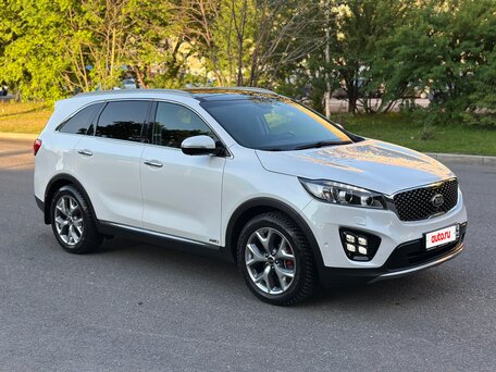 2017 Kia Sorento III Prime, белый, 3500000 рублей, вид 3