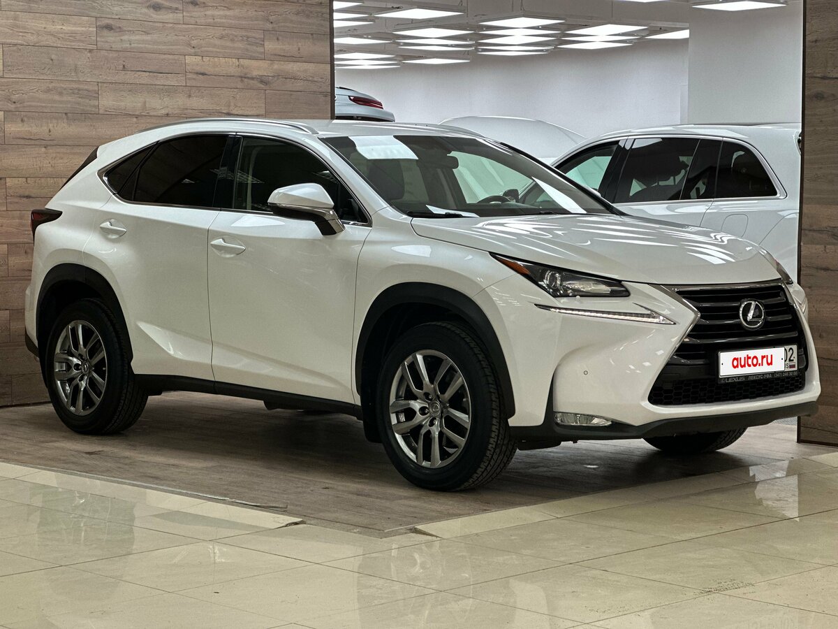 Lexus NX 200t I
