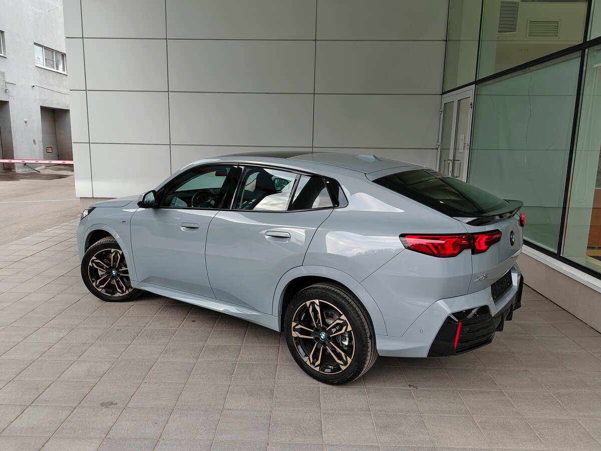 BMW X2 xDrive25i II (U10)