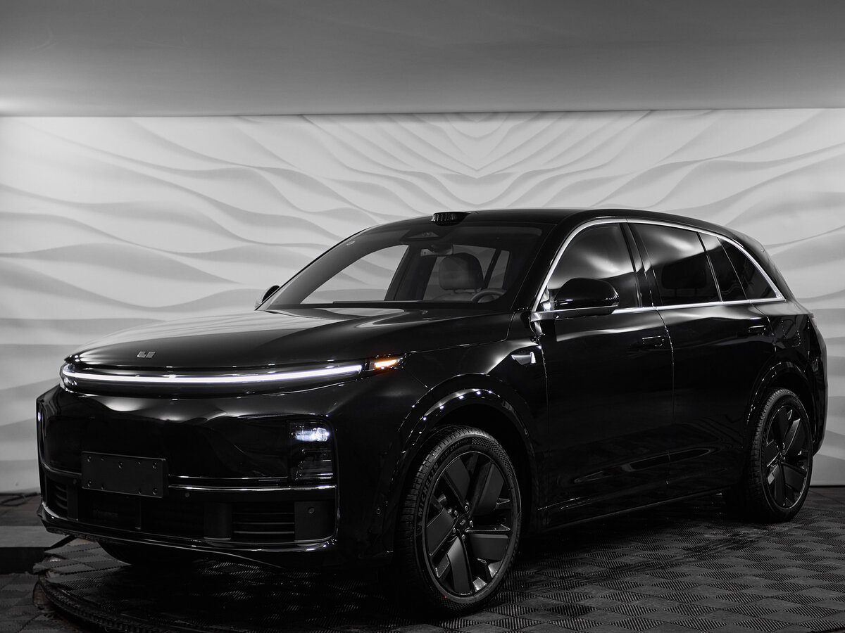 Li Auto (Lixiang) L7 52.3 kWh I Рестайлинг