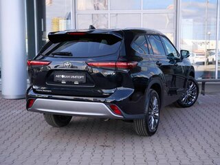 2026 Toyota Highlander IV (XU70), чёрный, 5399900 рублей, вид 3