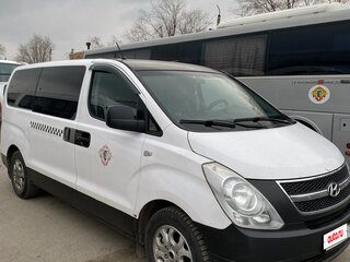 2010 Hyundai H-1 5-speed II, чёрный, 980000 рублей, вид 1