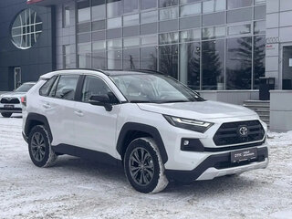 2025 Toyota RAV4 V (XA50), белый, 4300000 рублей, вид 1