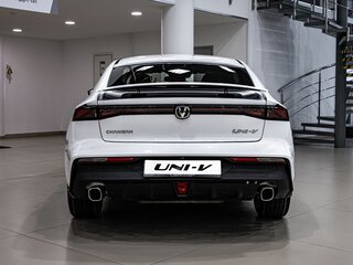 2024 Changan UNI-V I, белый, 3247101 рублей, вид 4