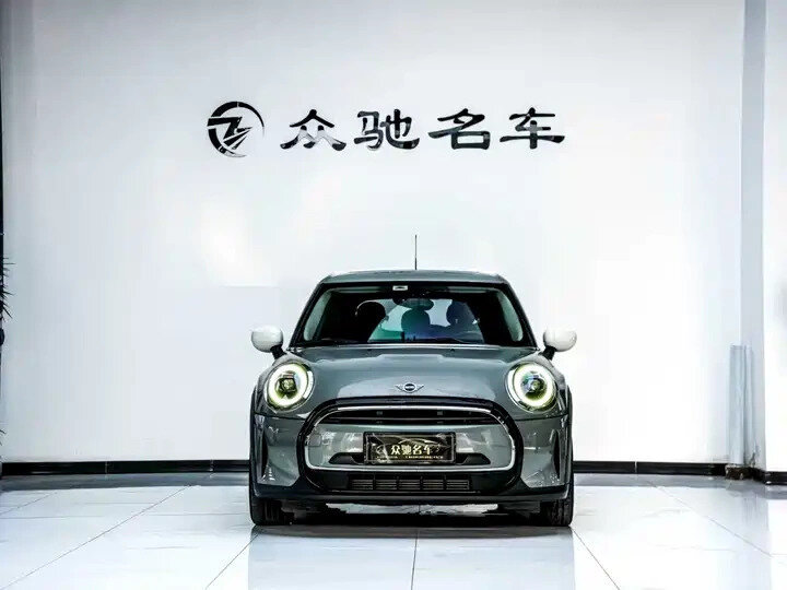 Mini Hatch III (F55/F56) Рестайлинг 2