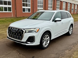 2024 Audi Q7 45 TFSI II (4M) Рестайлинг 2, белый, 8250000 рублей, вид 1