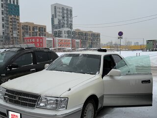 1999 Toyota Crown X (S150), белый, 490000 рублей, вид 1