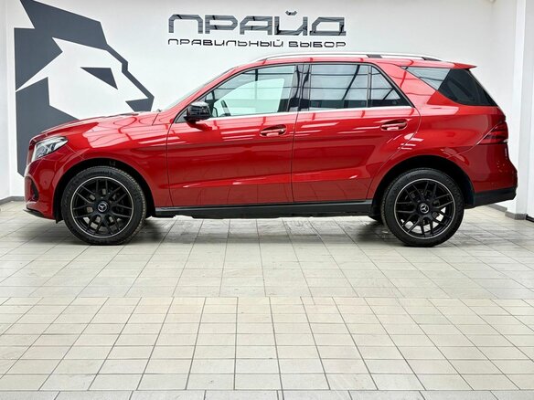 2017 Mercedes-Benz GLE 350 d I (W166), красный, 3999000 рублей - вид 2