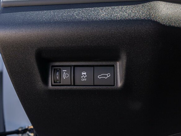 2026 Toyota RAV4 VI (XA60), белый, 4540000 рублей - вид 20