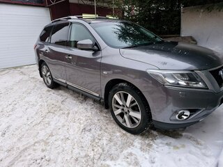 2016 Nissan Pathfinder IV, серый, 1999990 рублей, вид 1