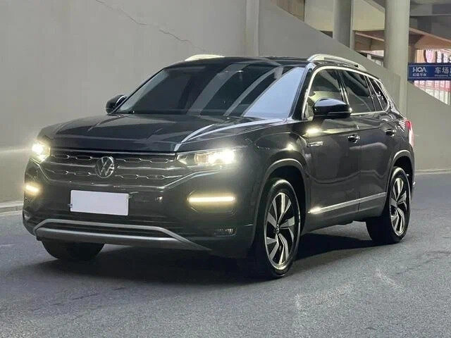 Volkswagen Tayron I
