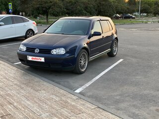 1999 Volkswagen Golf IV, синий, 300000 рублей, вид 1