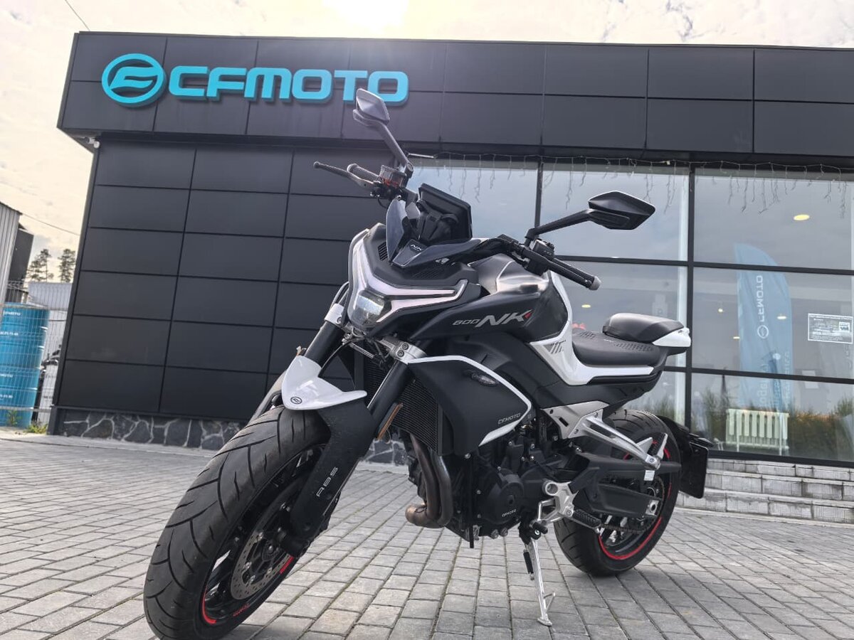 CFMoto 800NK