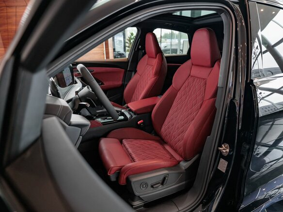 2025 Audi SQ5 Sportback II, чёрный, 14450000 рублей - вид 20
