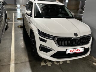 2025 Skoda Kodiaq I Рестайлинг, белый, 4600000 рублей, вид 2