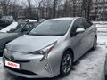 2016 Toyota Prius IV (XW50), серый, 1850000 рублей