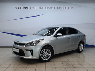 2017 Kia Rio IV, серебристый, 1230000 рублей, вид 1