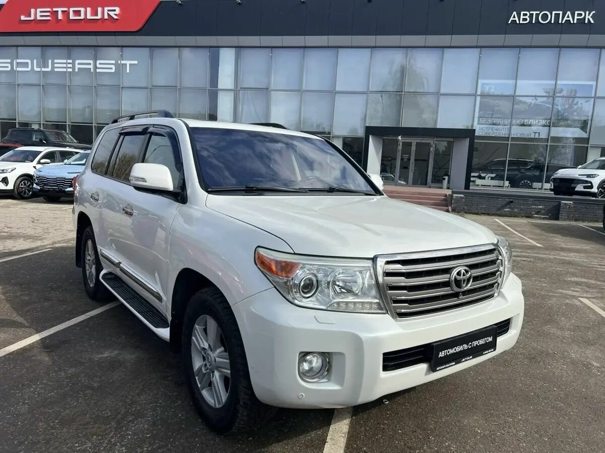 Toyota Land Cruiser 200 Series Рестайлинг 1