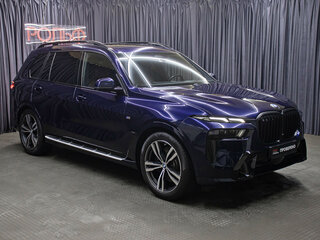 2022 BMW X7 40d I (G07) Рестайлинг, синий, 12900000 рублей, вид 3