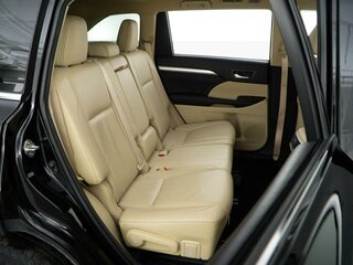2014 Toyota Highlander III (XU50), чёрный, 2241046 рублей, вид 1