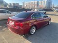 2012 BMW 3 серии 320i V (E90/E91/E92/E93) Рестайлинг, красный, 920000 рублей - вид 4