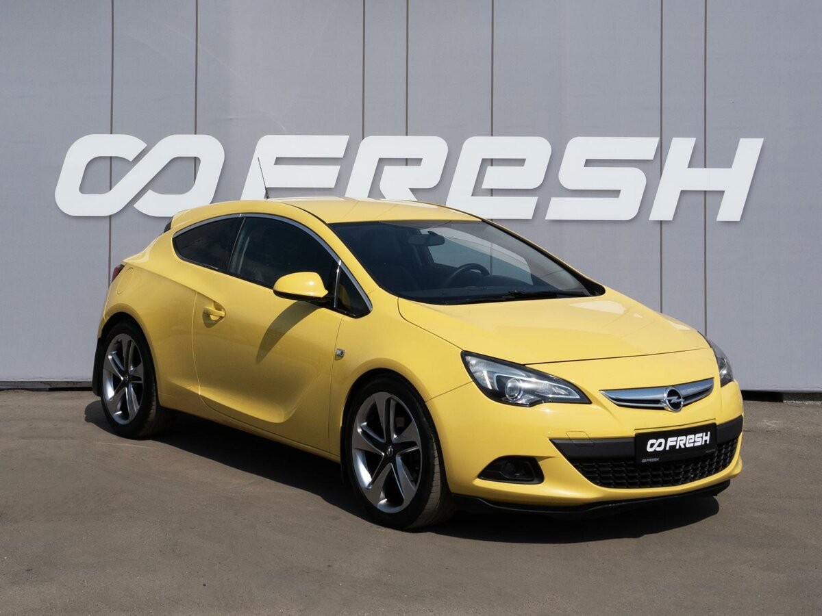 Opel Astra GTC J Рестайлинг